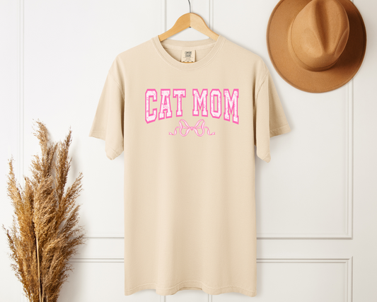 Cat Mom Floral Pink T-shirt, Ivory
