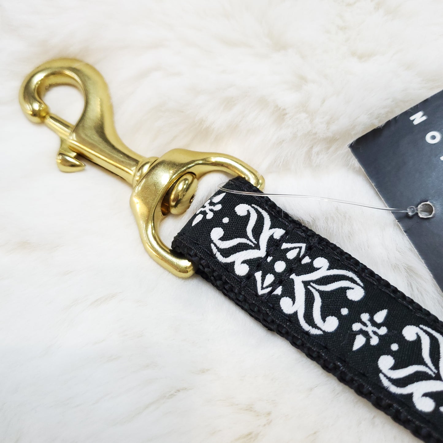 Black and White Damask Dog Lead
