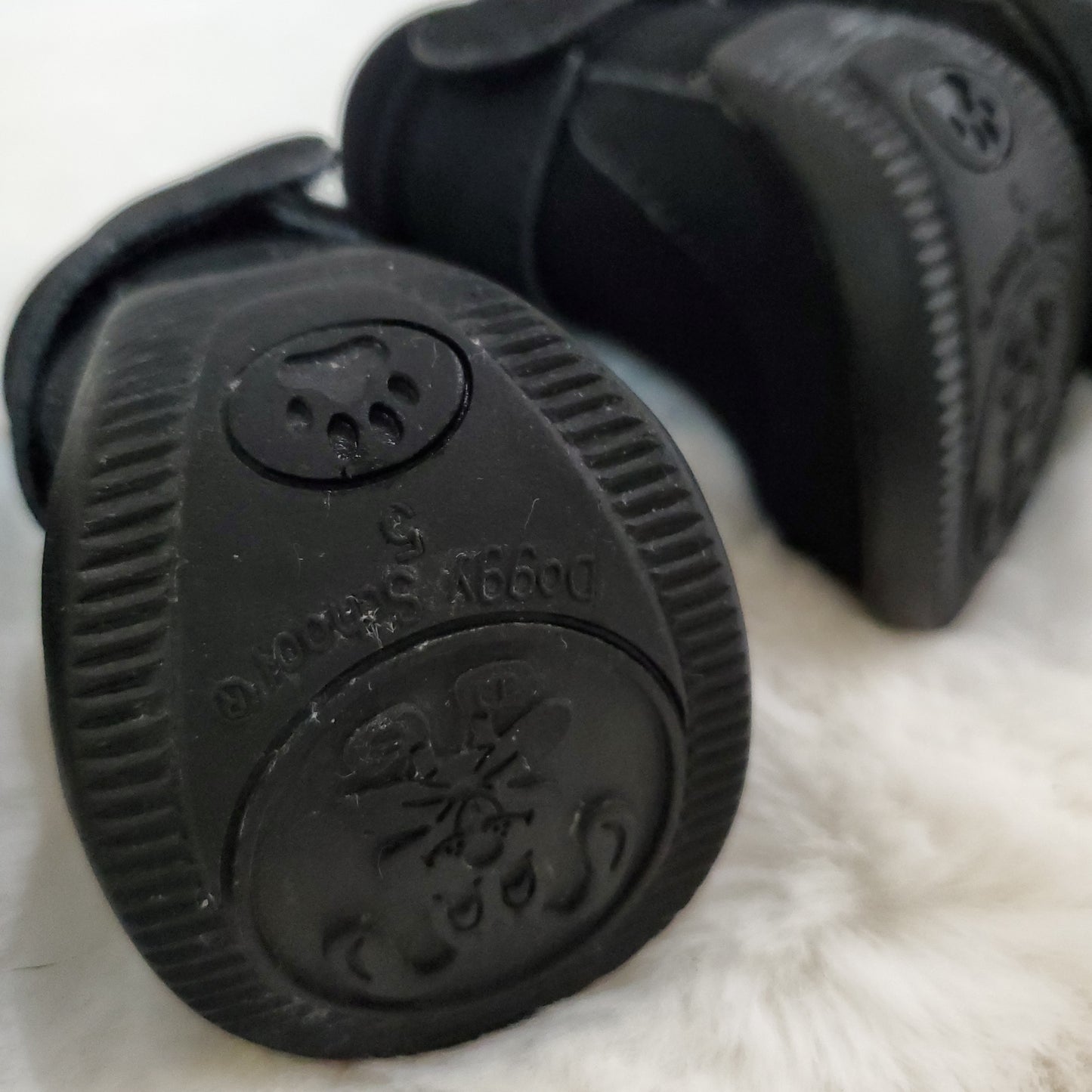 Doogy Boots Black