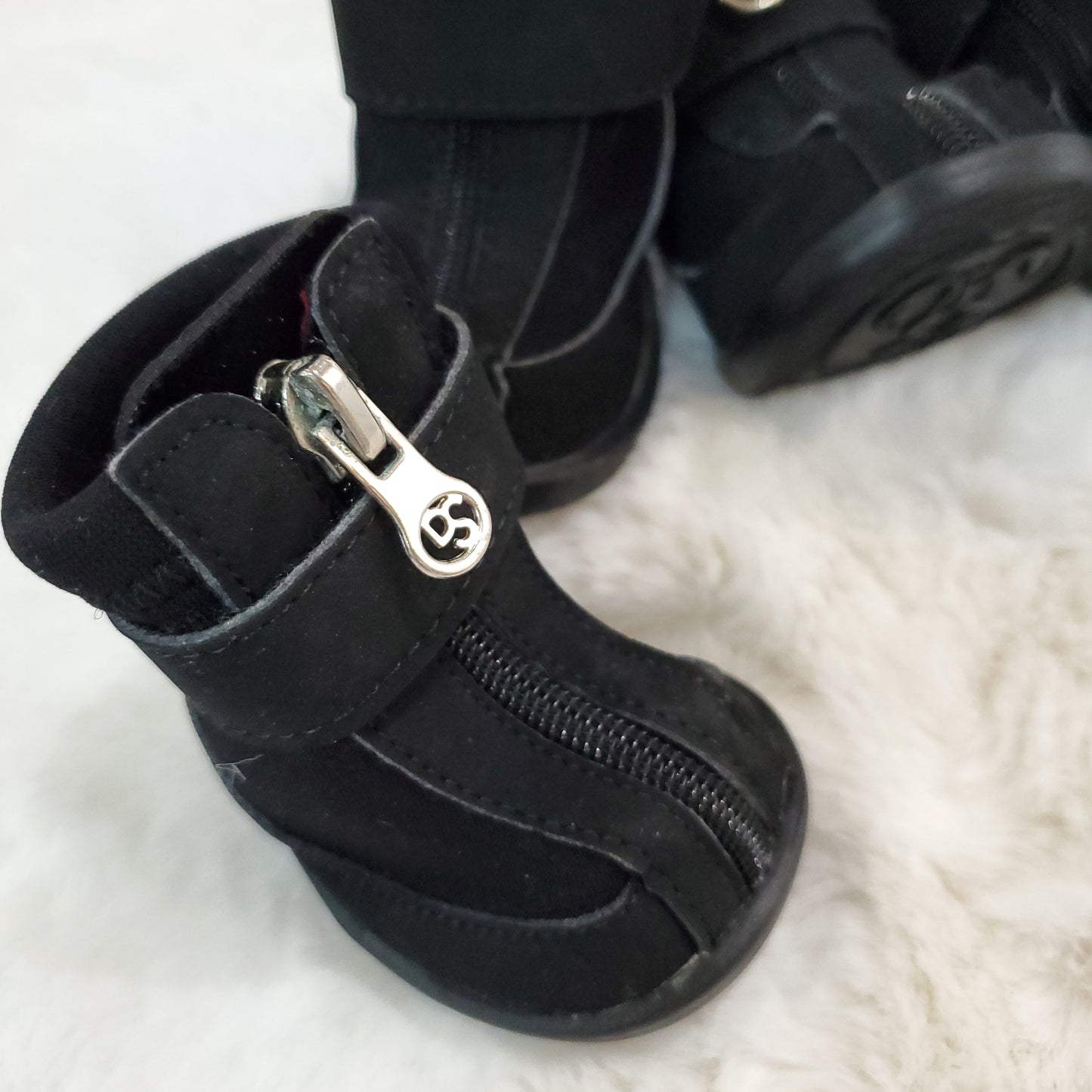Doogy Boots Black
