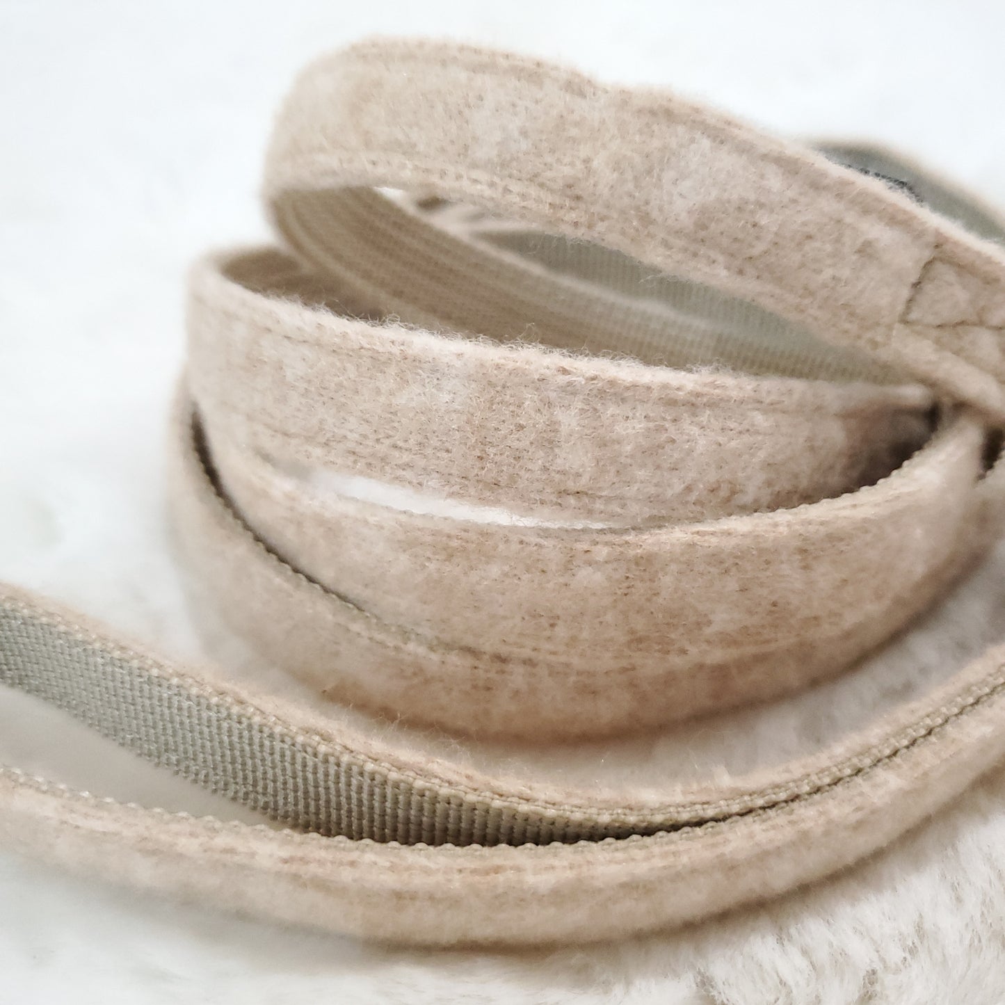 Puppia Cushy Flirt Leash  Beige