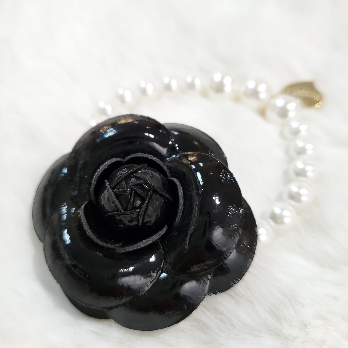 Camellia Necklace S