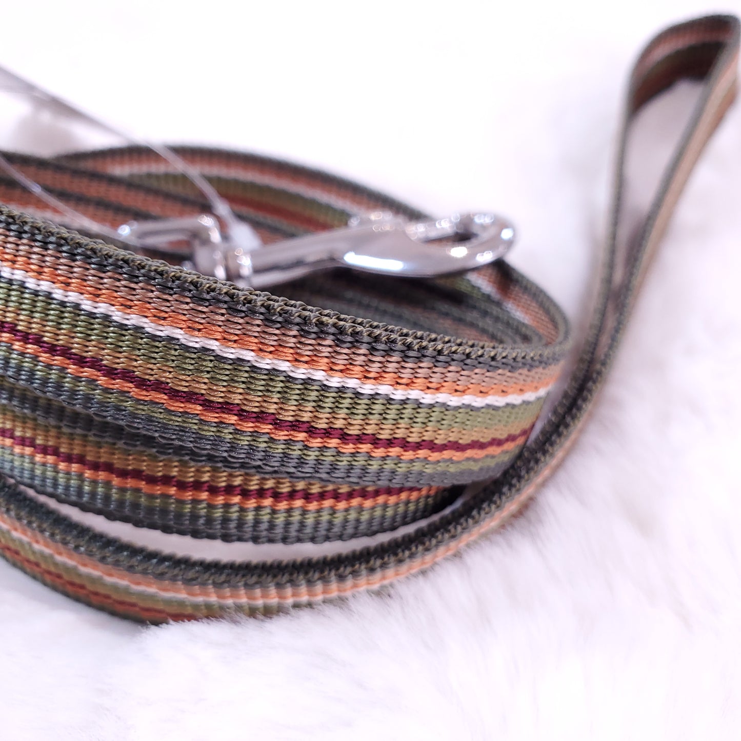 Les Mâtins Coquins Dog Leash - Stripe Olive