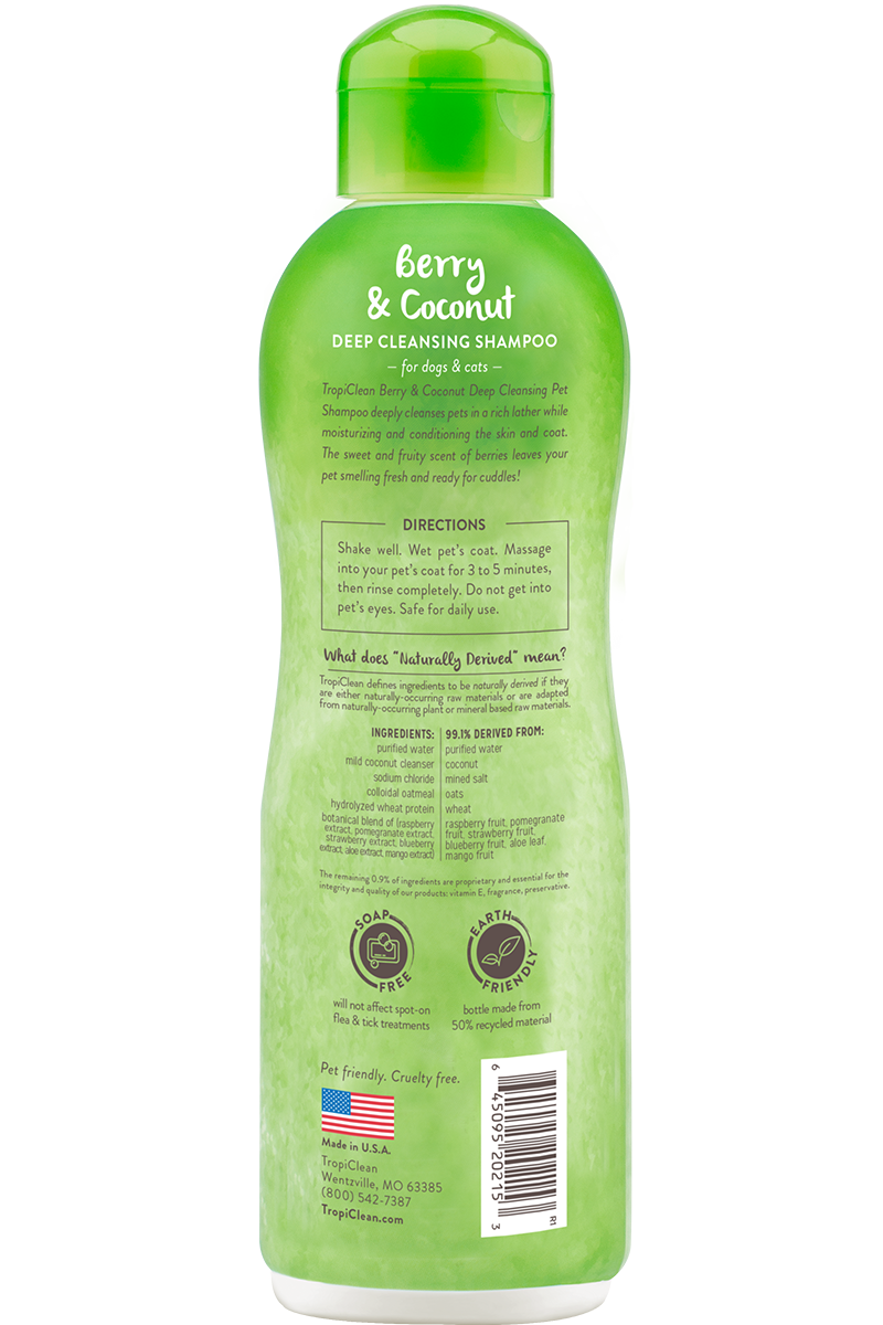 TropiClean Berry & Coconut Pet Shampoo (Deep Cleaning)