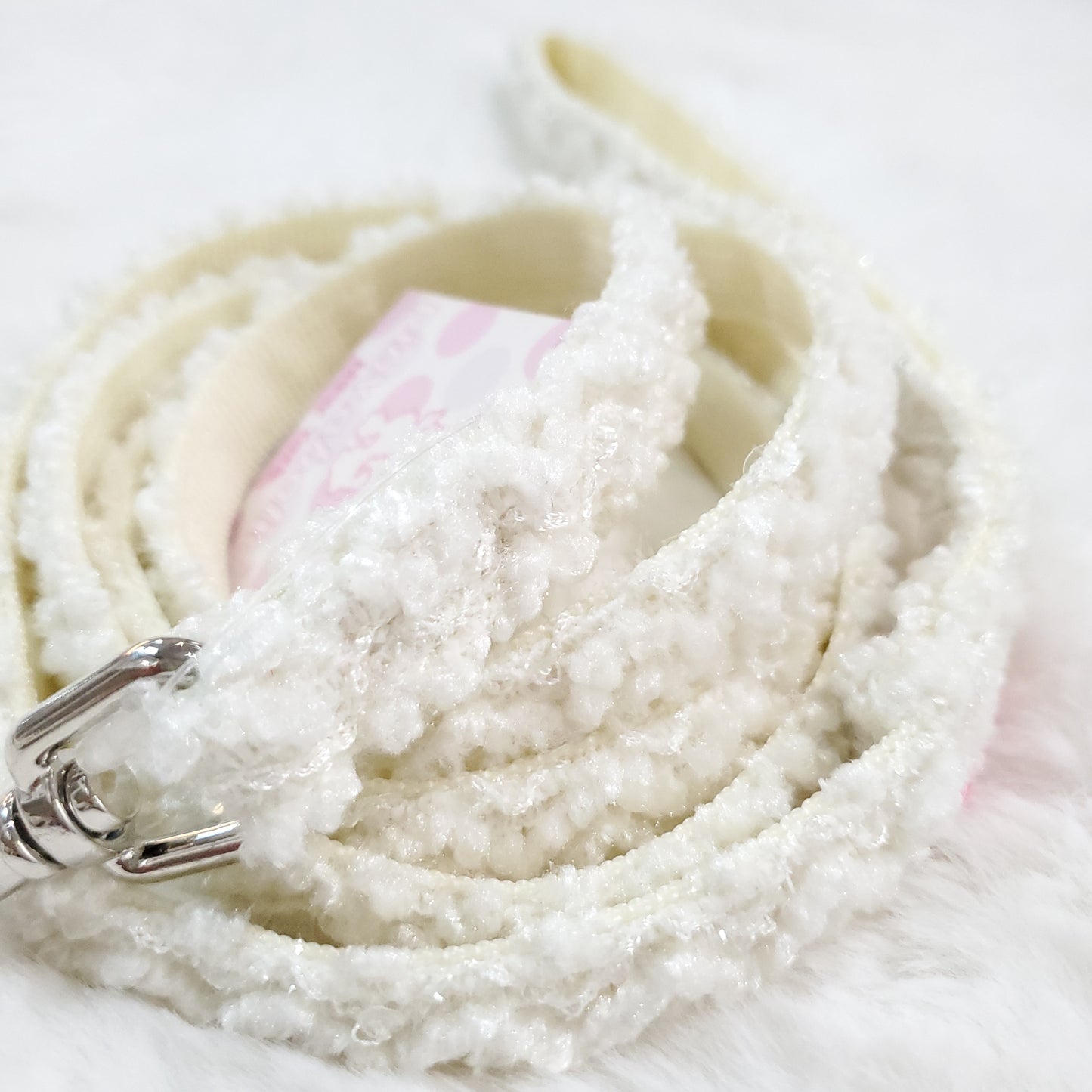 Puppia Ivory Boucle Leash