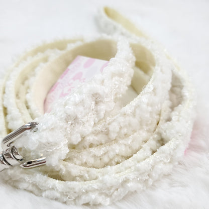 Puppia Ivory Boucle Leash