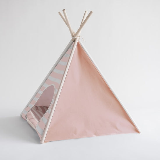 Pet Teepee Lily