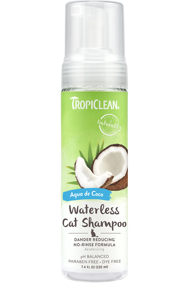 TropiClean Waterless Cat Shampoo : Dander Reducing