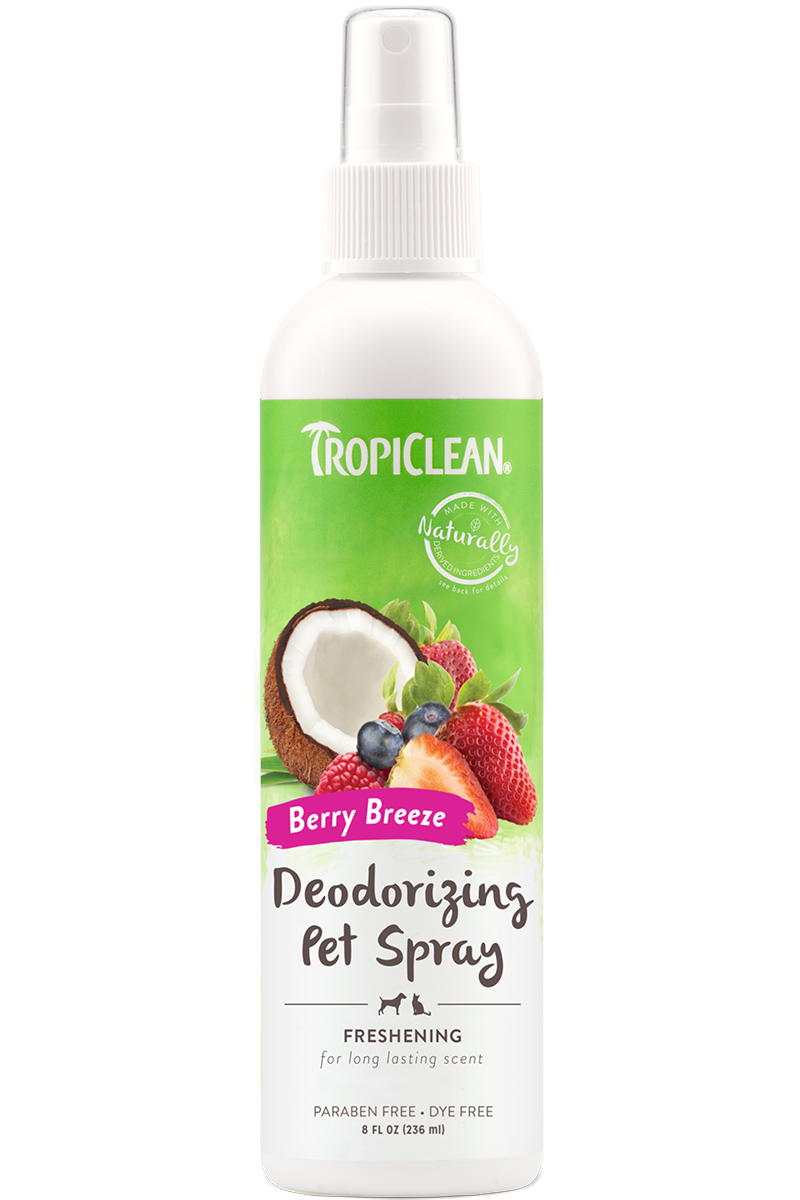 TropiClean Berry Breeze Deodorizing Spray for Pets