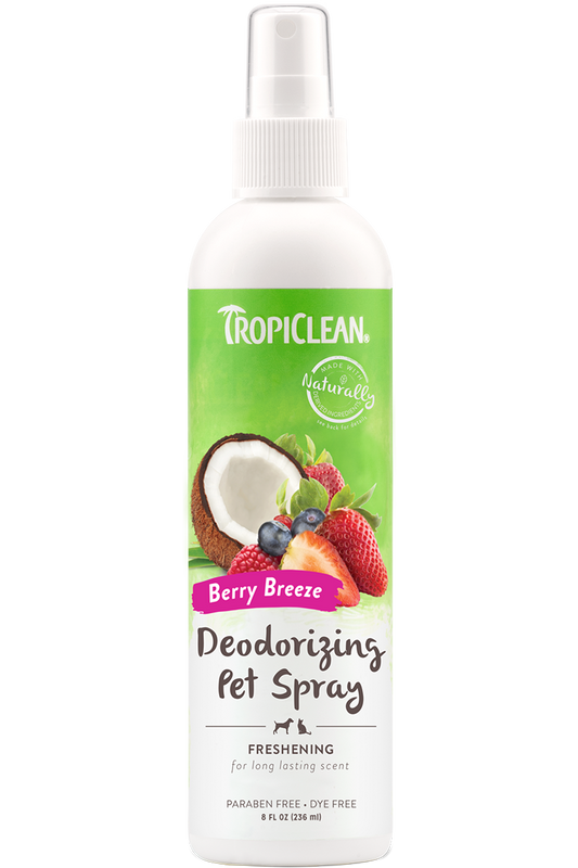TropiClean Berry Breeze Deodorizing Spray for Pets