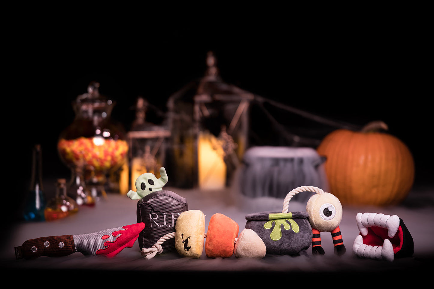 Howling Haunts Collection - Vampire Teeth